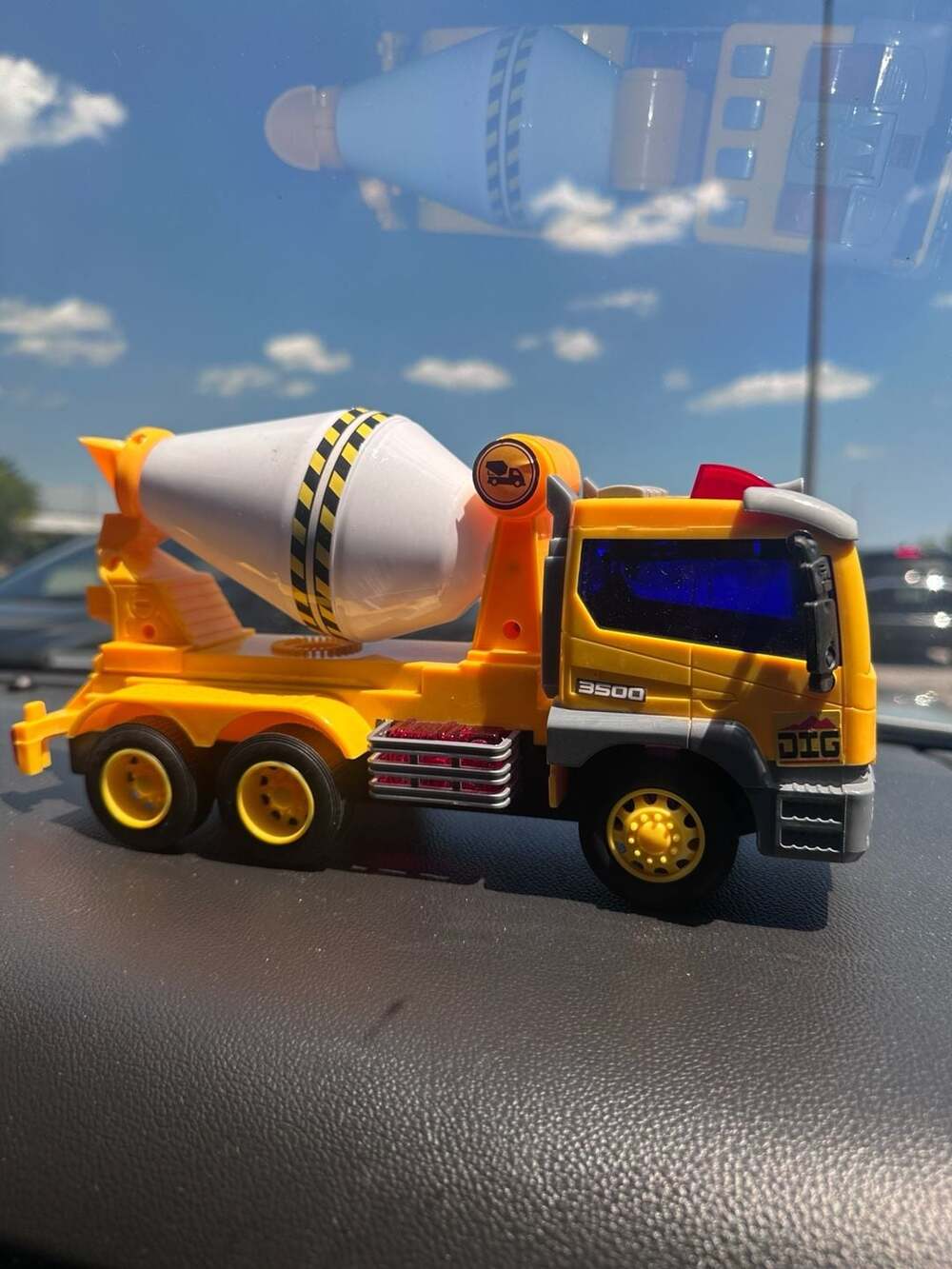 Maxx Action 3500 Cement Mixer Toy Truck